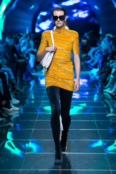 Look 31